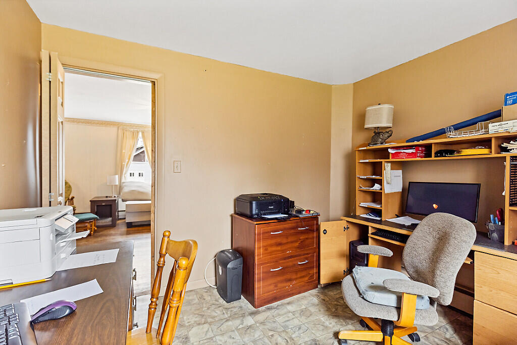 585 Riverside Drive Augusta, ME 04330 - Photo 11 of 56 29_BP5A5548_DxO_mls