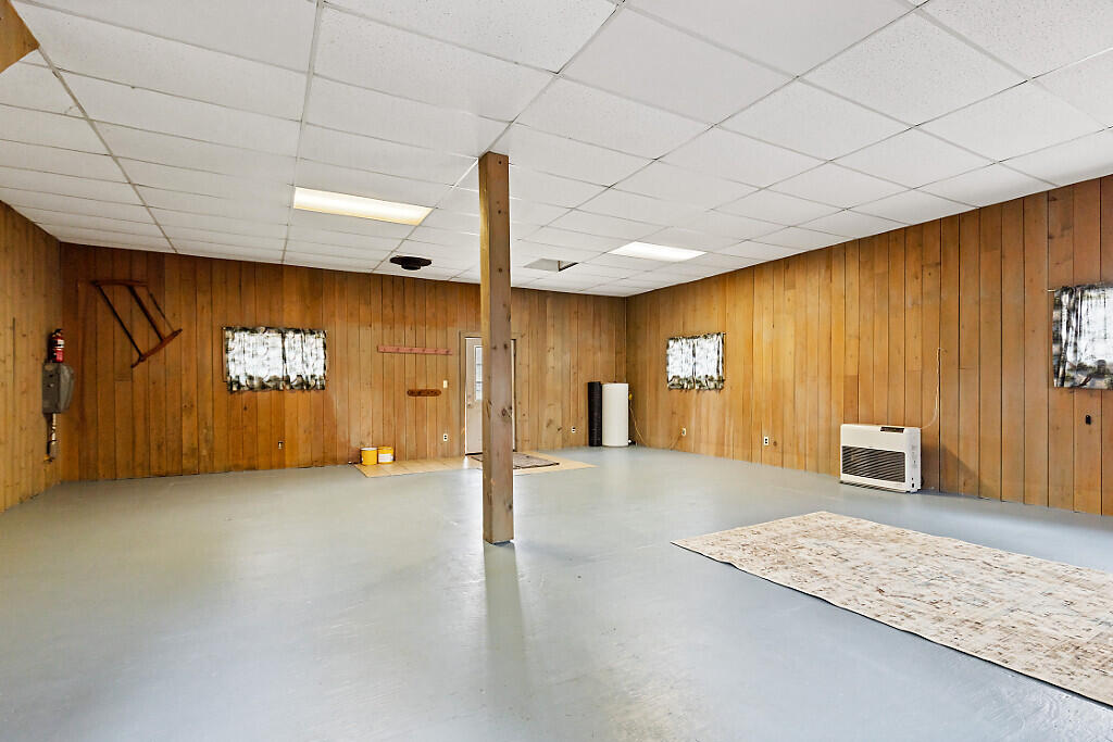 585 Riverside Drive Augusta, ME 04330 - Photo 22 of 56 12_BP5A5497_DxO_mls