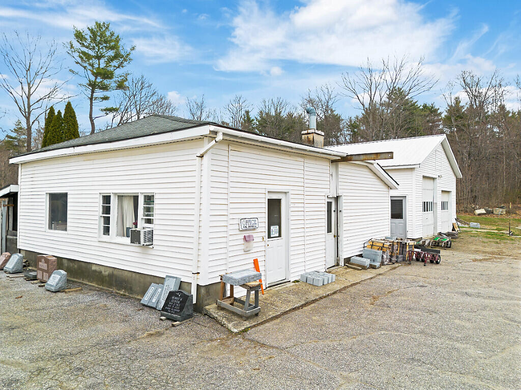 585 Riverside Drive Augusta, ME 04330 - Photo 4 of 56 67_DJI_0526_DxO_mls
