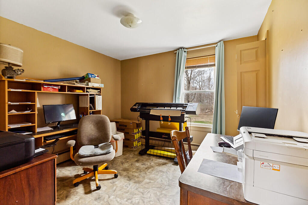 585 Riverside Drive Augusta, ME 04330 - Photo 10 of 56 28_BP5A5545_DxO_mls