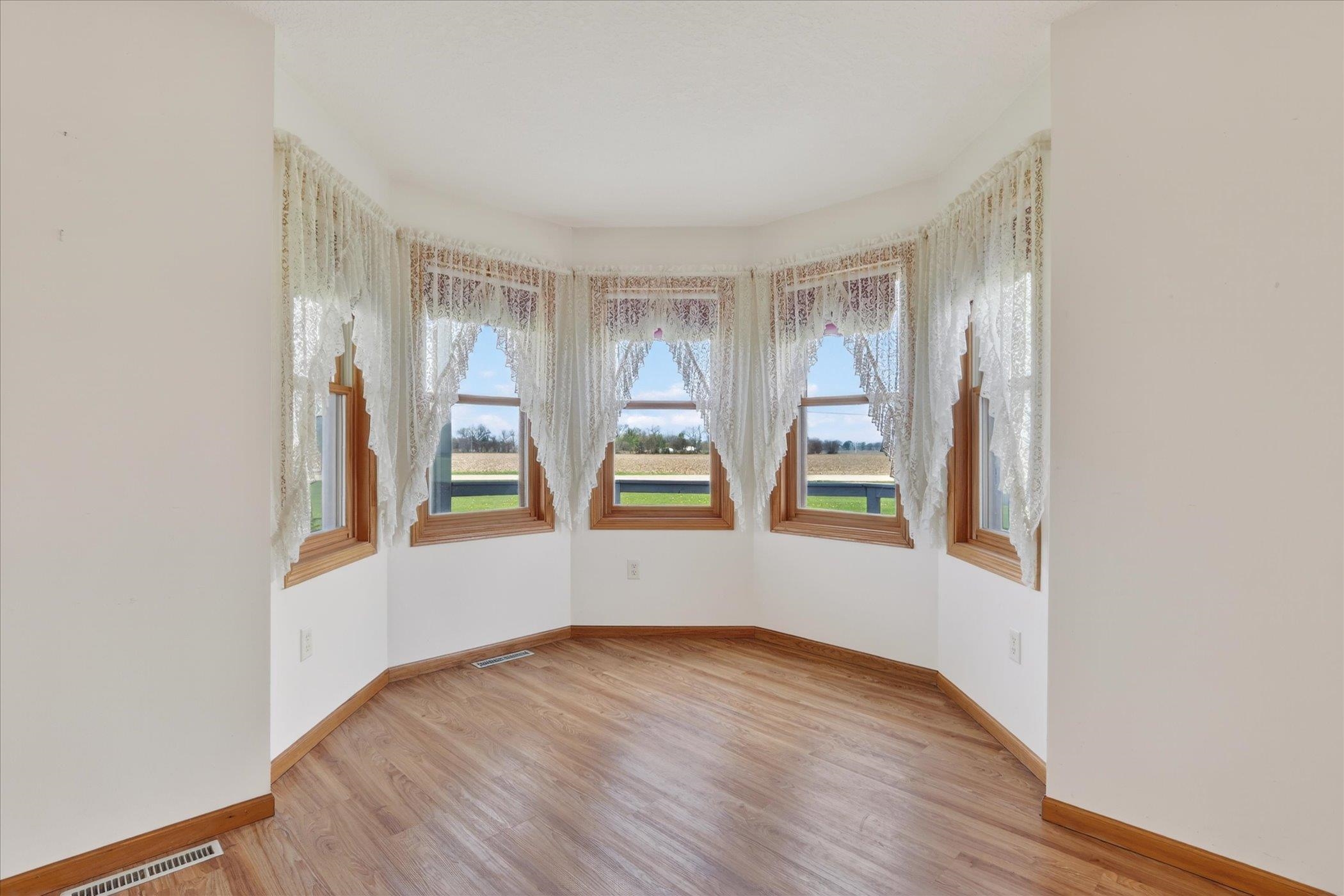 1936 Hoosier Road Franklin Grove, IL 61031 - Photo 16 of 51