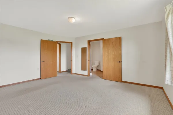 $349,900 | 1936 Hoosier Road, Franklin Grove, IL 61031