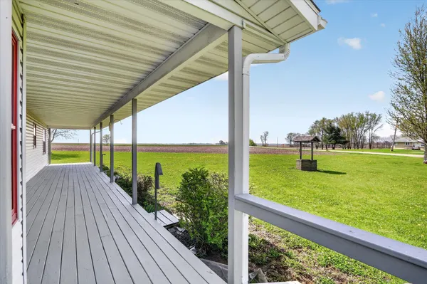 $349,900 | 1936 Hoosier Road, Franklin Grove, IL 61031