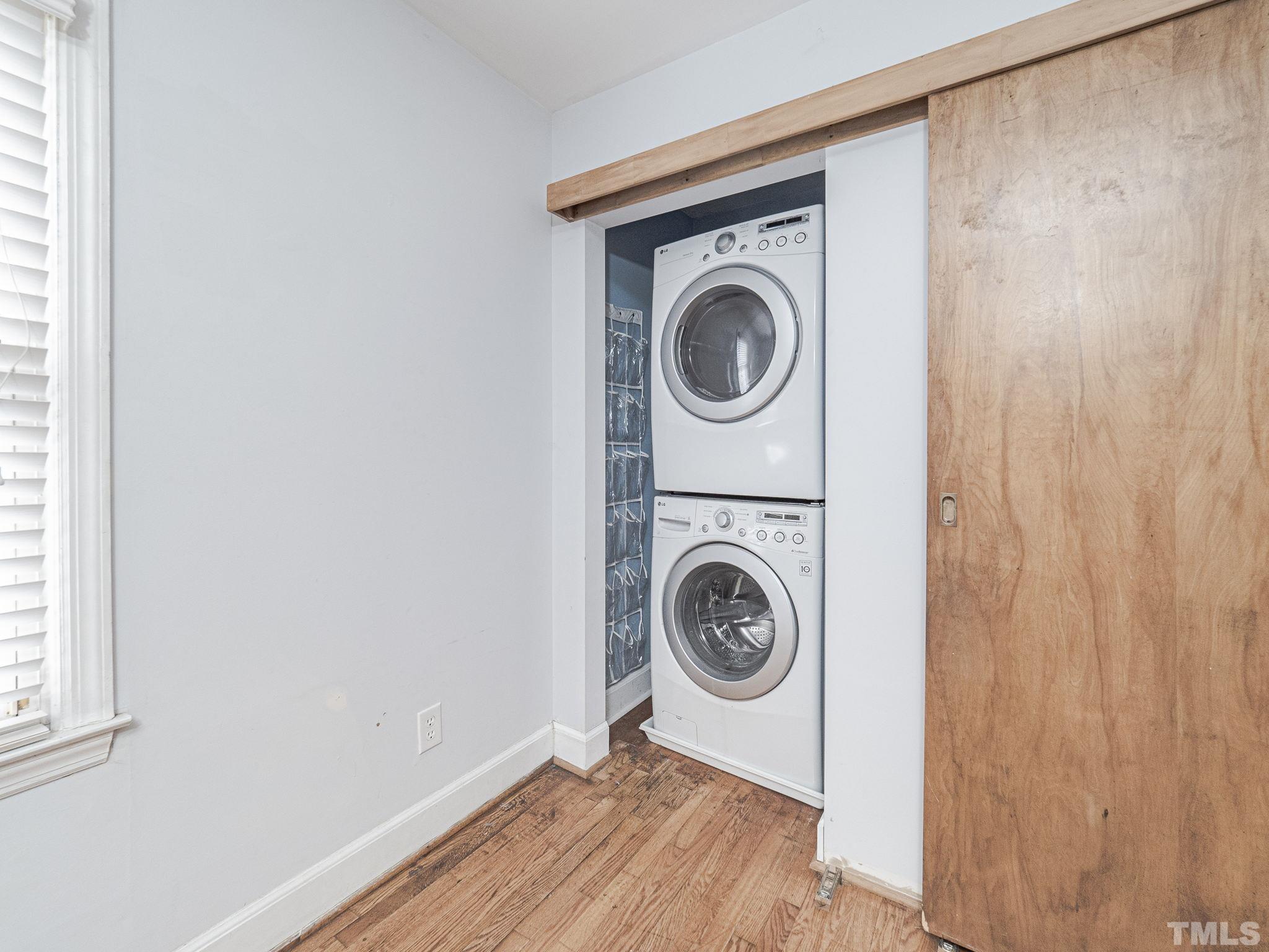 716 Hamilton Road Raleigh, NC 27604 - Photo 8 of 15 a utility room with dryer and washer