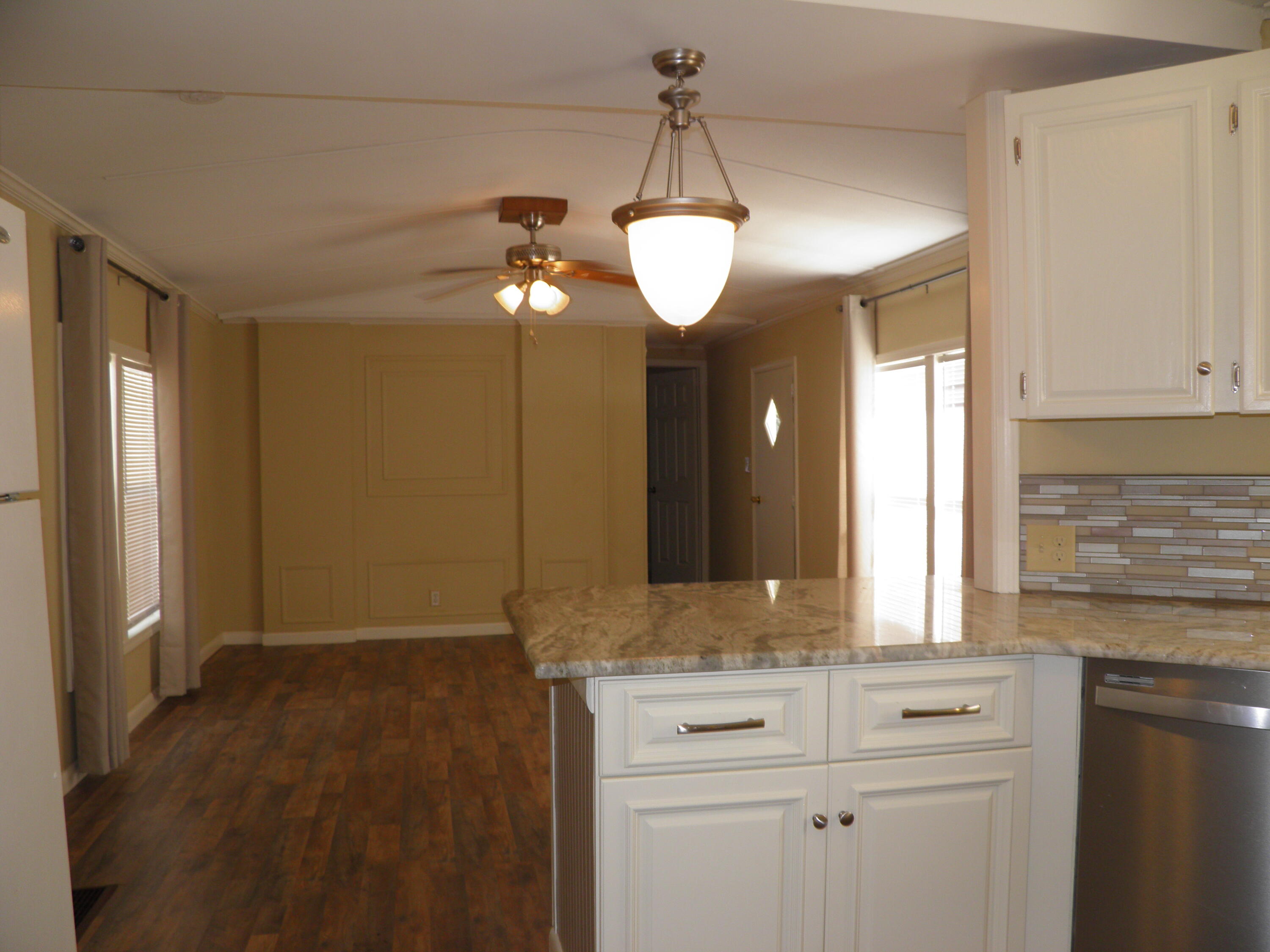 810 Gibson Road Fort Walton Beach, FL 32547 - Photo 9 of 35 Open to Living