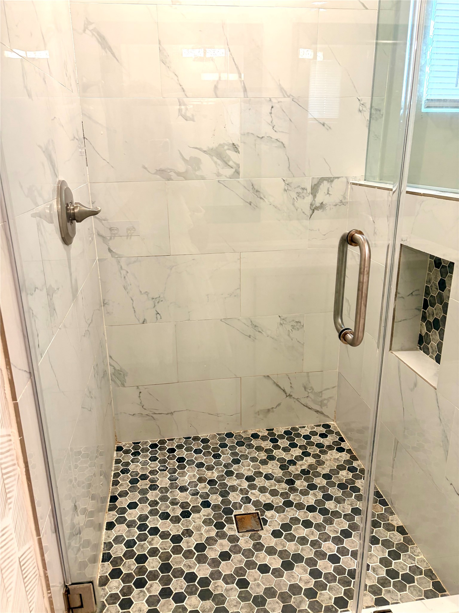 1925 Pech Road Houston, TX 77055 - Photo 15 of 22 Gallery Image 15