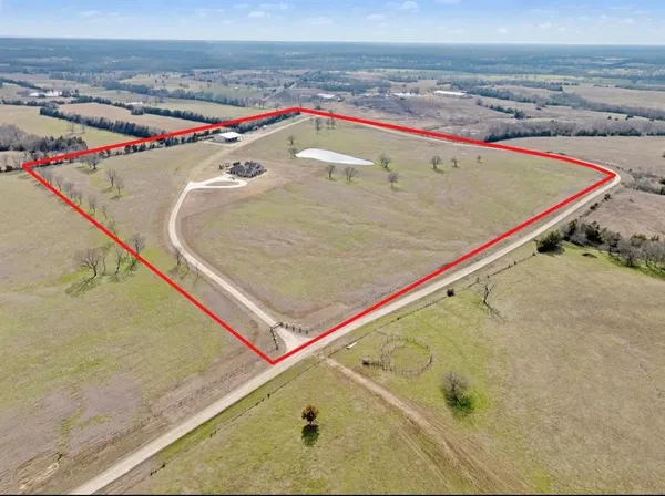 $1,865,000 | 2106 County Road, Paris, TX 75462