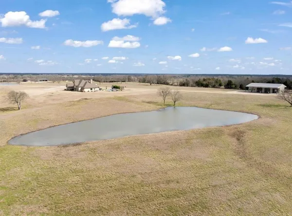 $1,865,000 | 2106 County Road, Paris, TX 75462