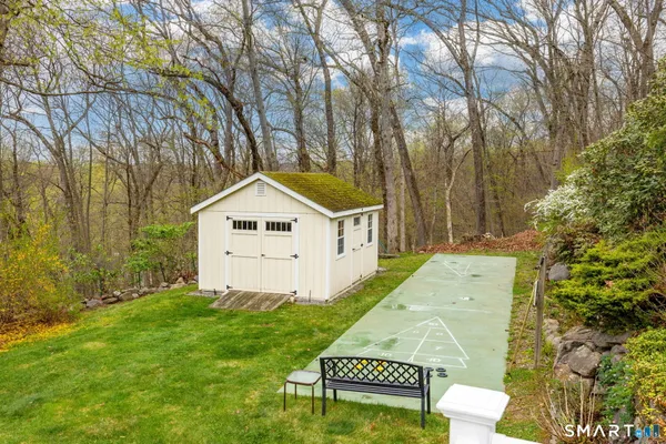 $385,000 | 182 Osborn Road, Naugatuck, CT 06770