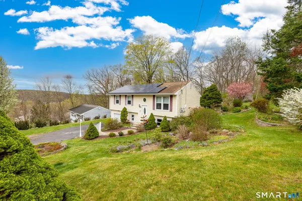 $385,000 | 182 Osborn Road, Naugatuck, CT 06770