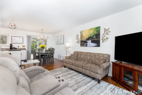 $385,000 | 182 Osborn Road, Naugatuck, CT 06770