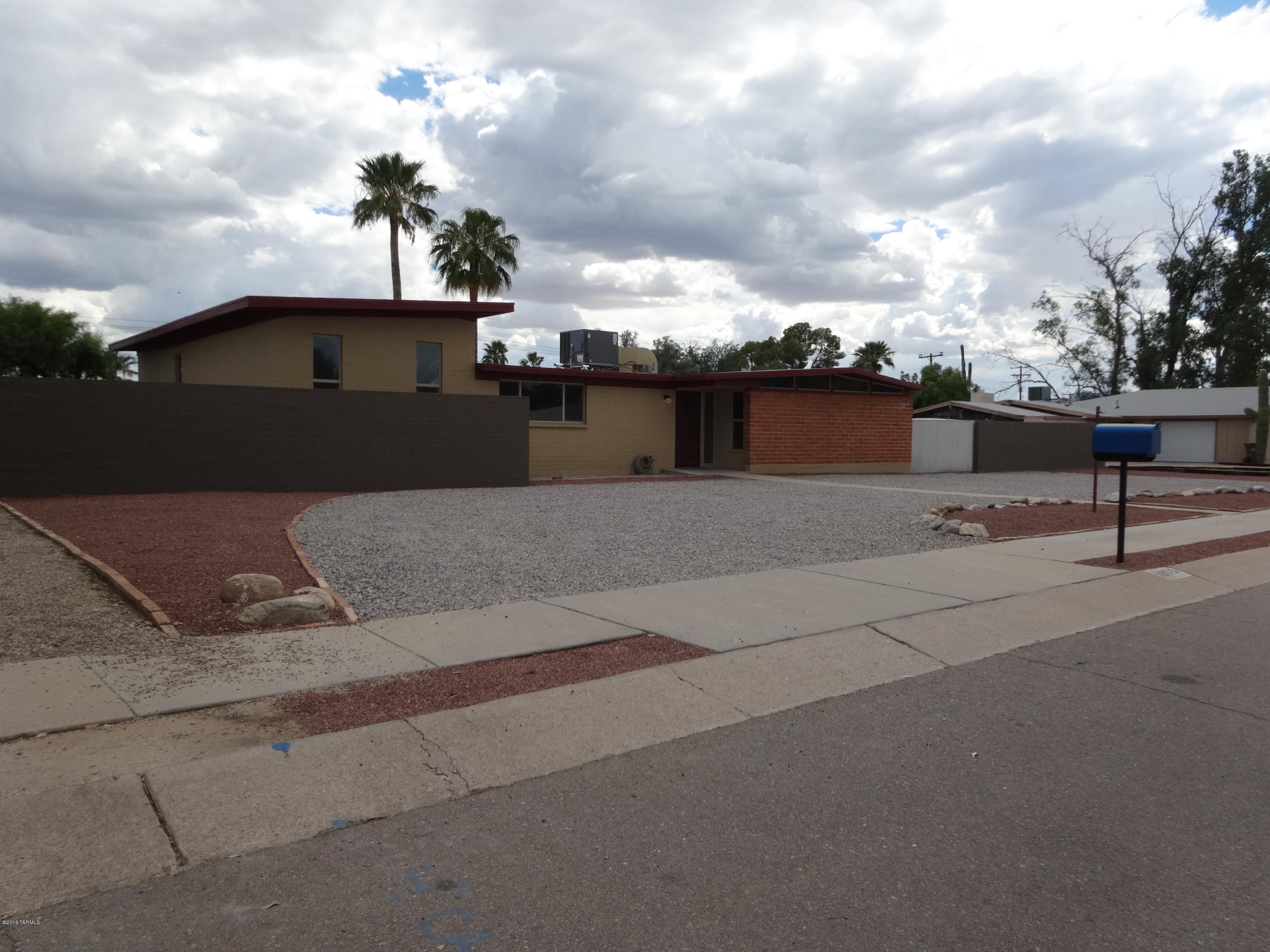 1255 West River Road Tucson, AZ 85704 - Photo 2 of 42 Gallery Image 2