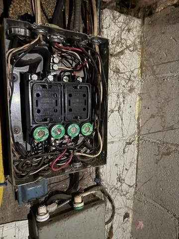 $207,000 | 20 Conklin Street, Springfield, MA 01109