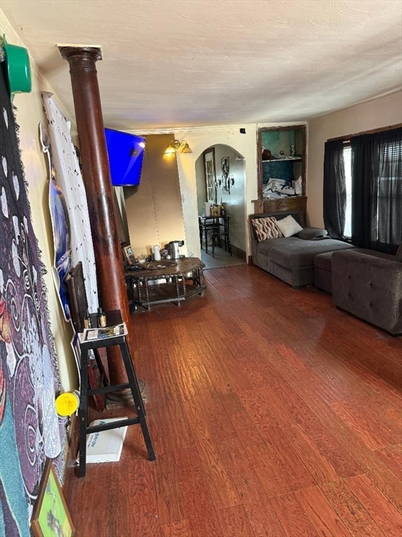 20 Conklin Street Springfield, MA 01109 - Photo 6 of 15