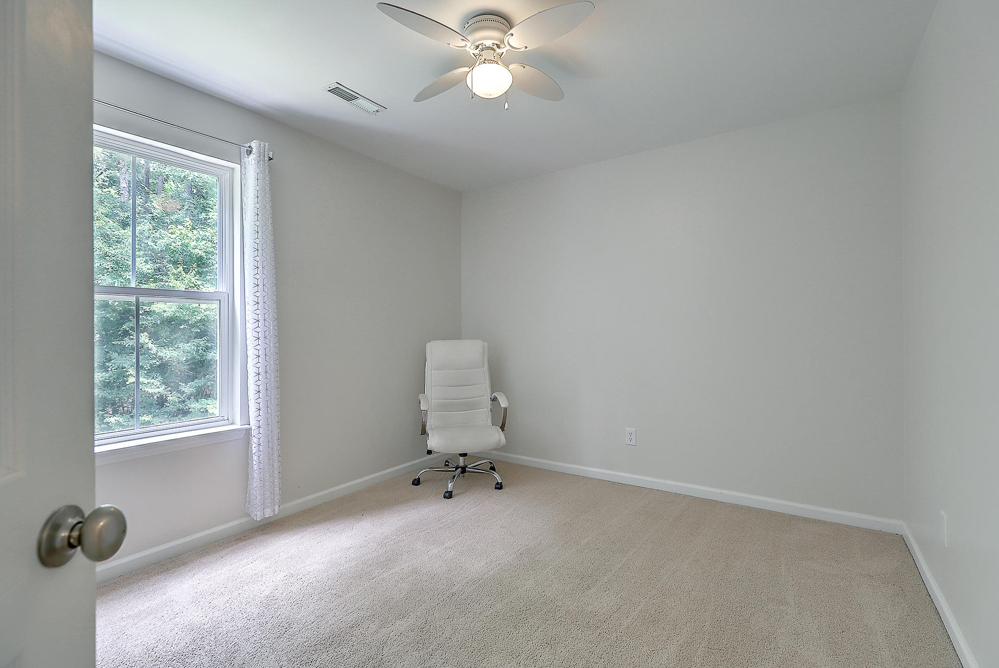 162 Instructor Court Ladson, SC 29456 - Photo 31 of 35 35