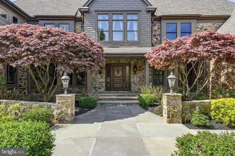 $2,300,000 | 728 Mill Street, Moorestown, NJ 08057