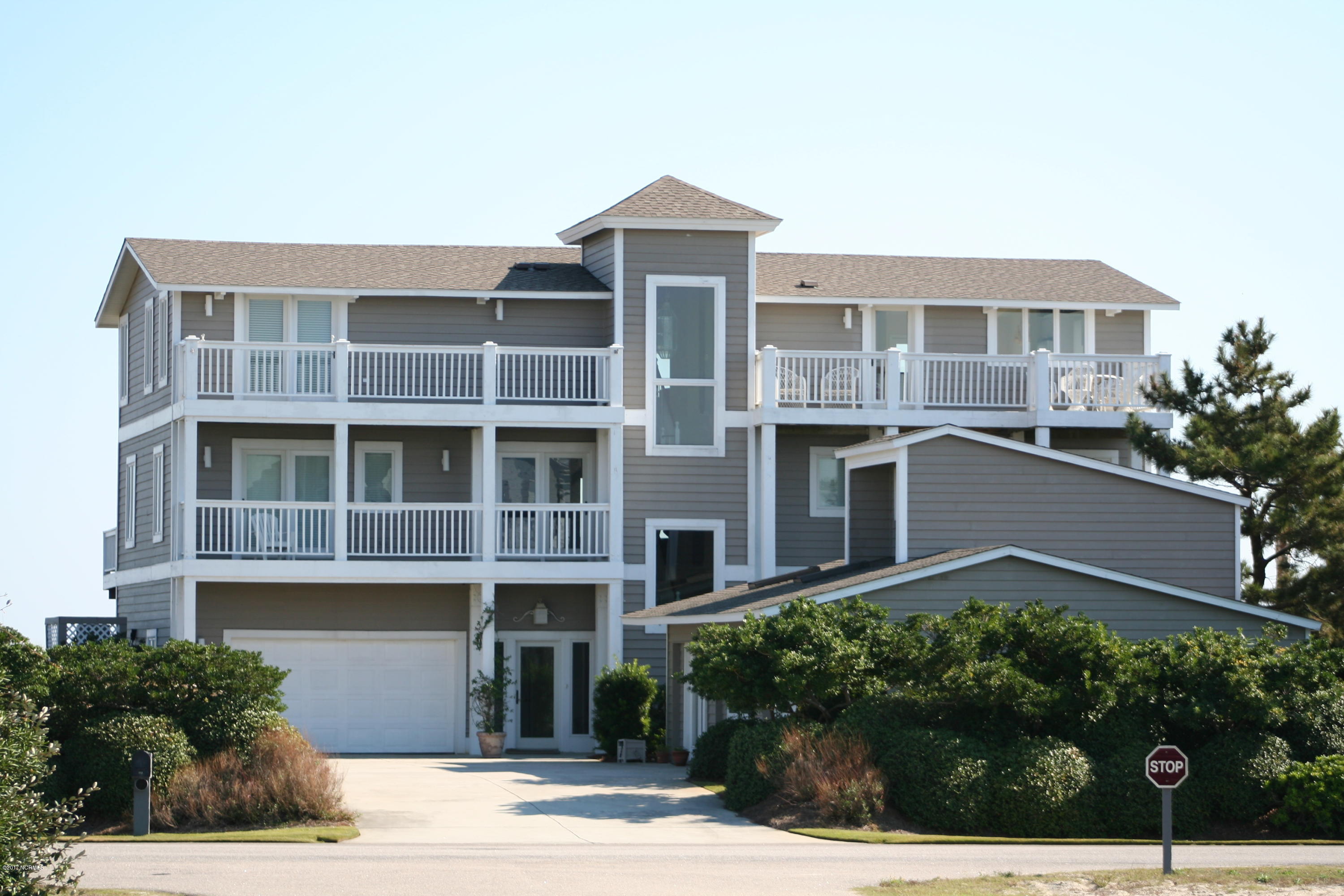 Buckman 112 Beach Rd South Figure Eight