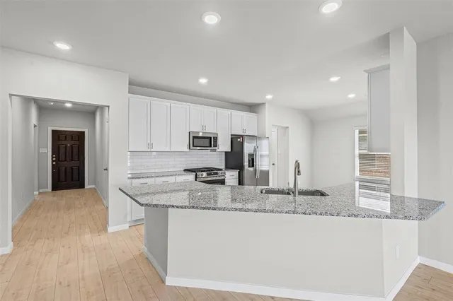 $2,850 | 1320 Water Canna Drive, Justin, TX 76247