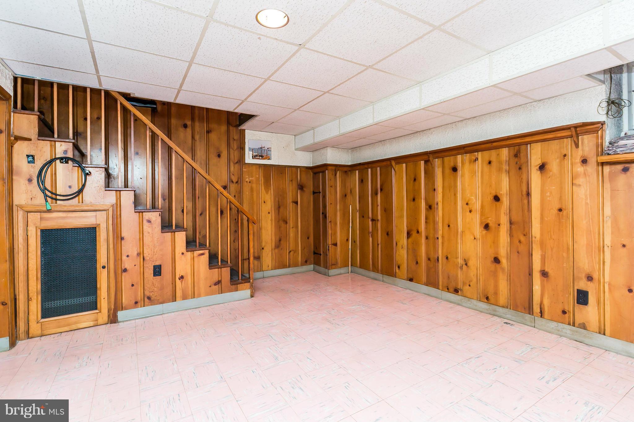 1617 Shadyside Road Baltimore, MD 21218 - Photo 22 of 30 Family Room