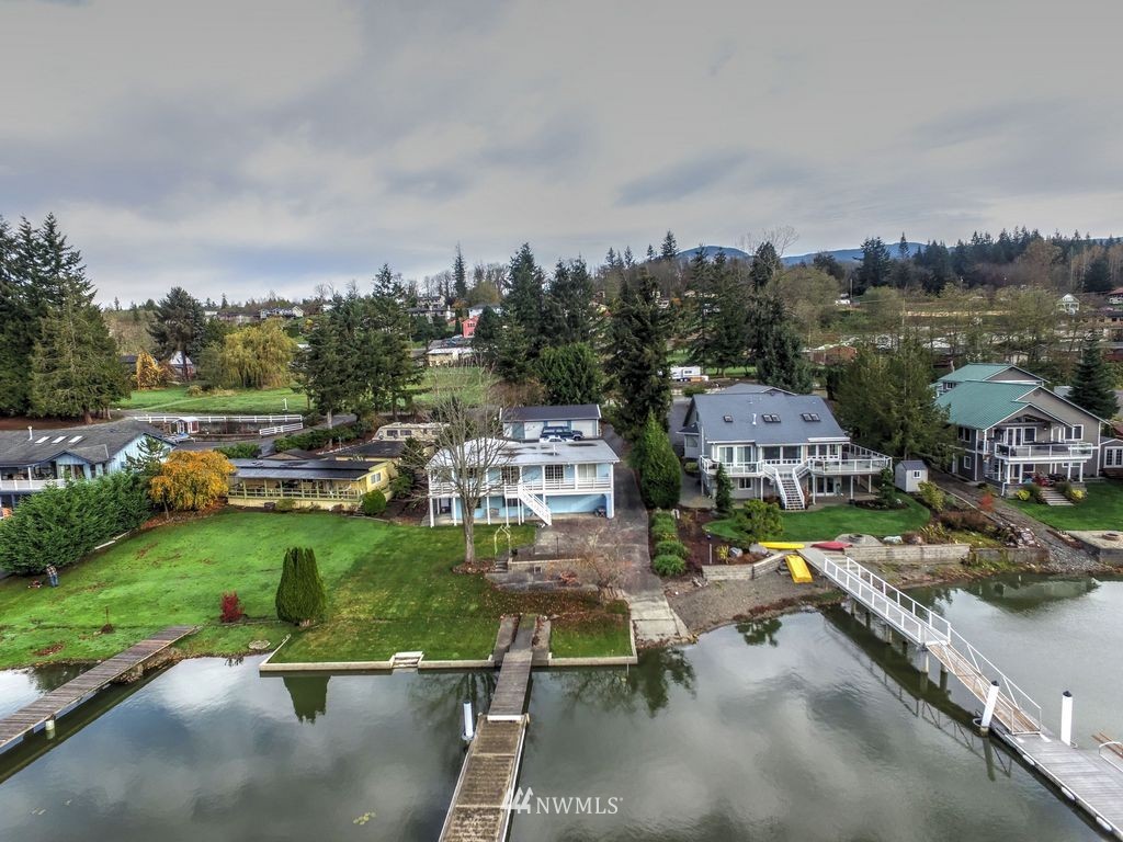 24104 North West View Road Mount Vernon, WA 98274 - Photo 1 of 24 Gallery Image 1