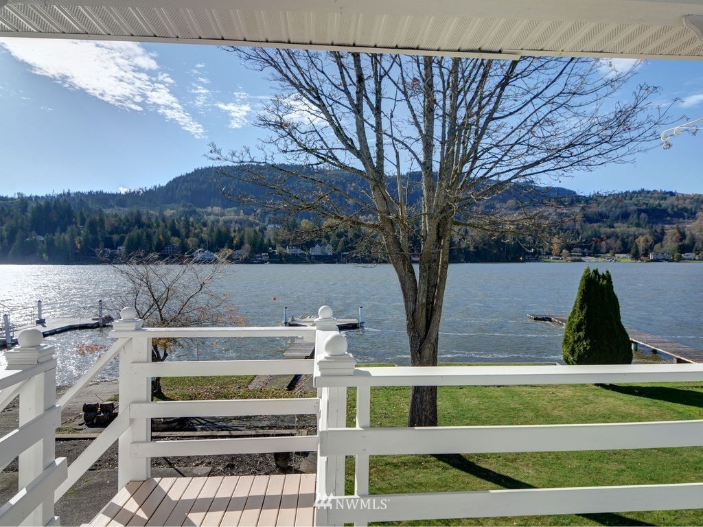 24104 North West View Road Mount Vernon, WA 98274 - Photo 5 of 24 Gallery Image 5