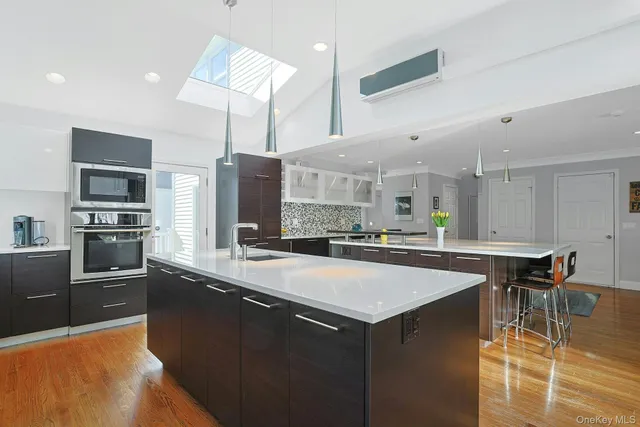 $985,000 | 21 Candlewood Court, Briarcliff Manor, NY 10510