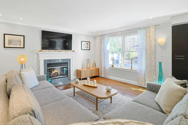 $985,000 | 21 Candlewood Court, Briarcliff Manor, NY 10510