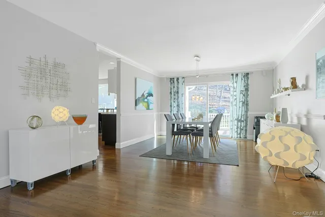 $985,000 | 21 Candlewood Court, Briarcliff Manor, NY 10510