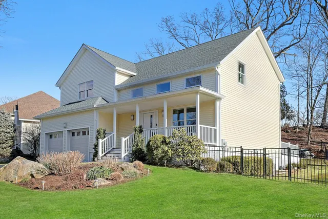 $985,000 | 21 Candlewood Court, Briarcliff Manor, NY 10510