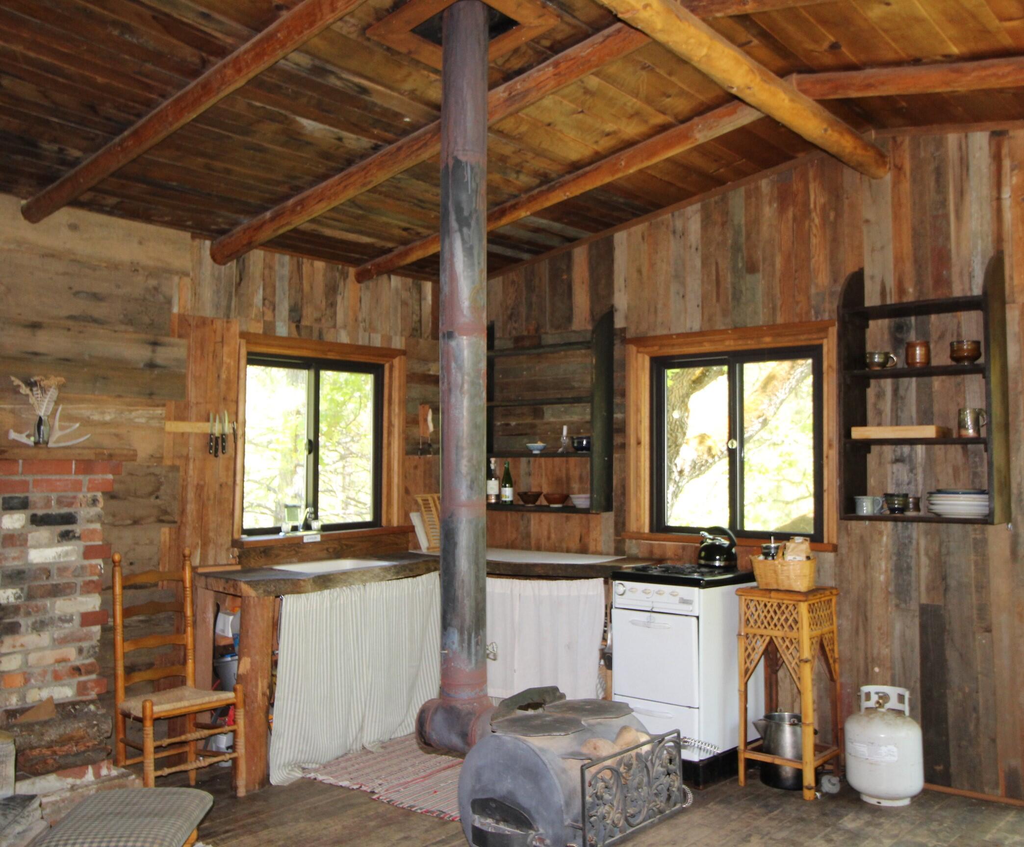 10000 Little Applegate Road Jacksonville, OR 97530 - Photo 90 of 141 trillium wabi sabi kitchen 2024