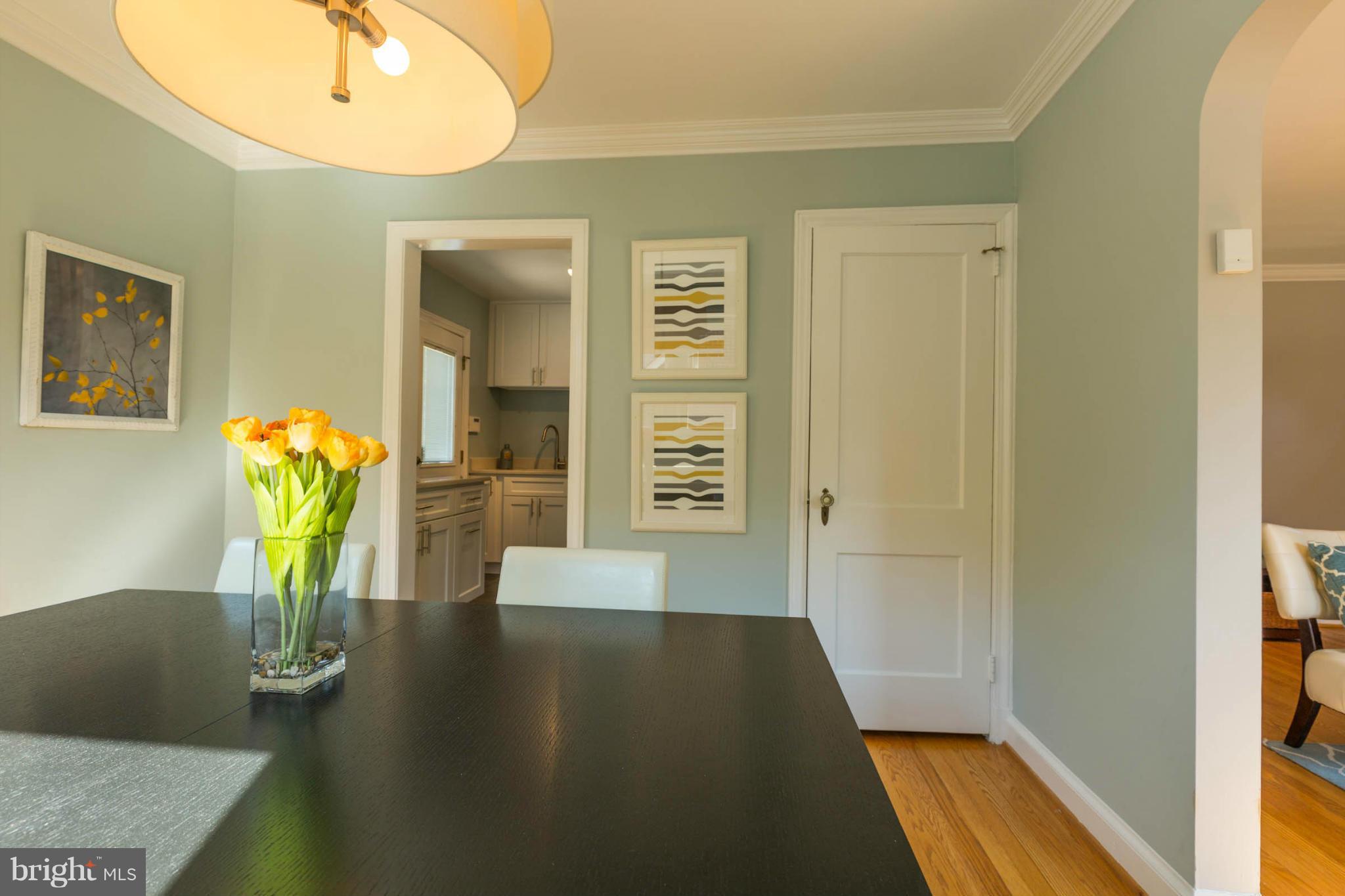 9937 Moss Avenue Silver Spring, MD 20901 - Photo 12 of 30 Dining Room