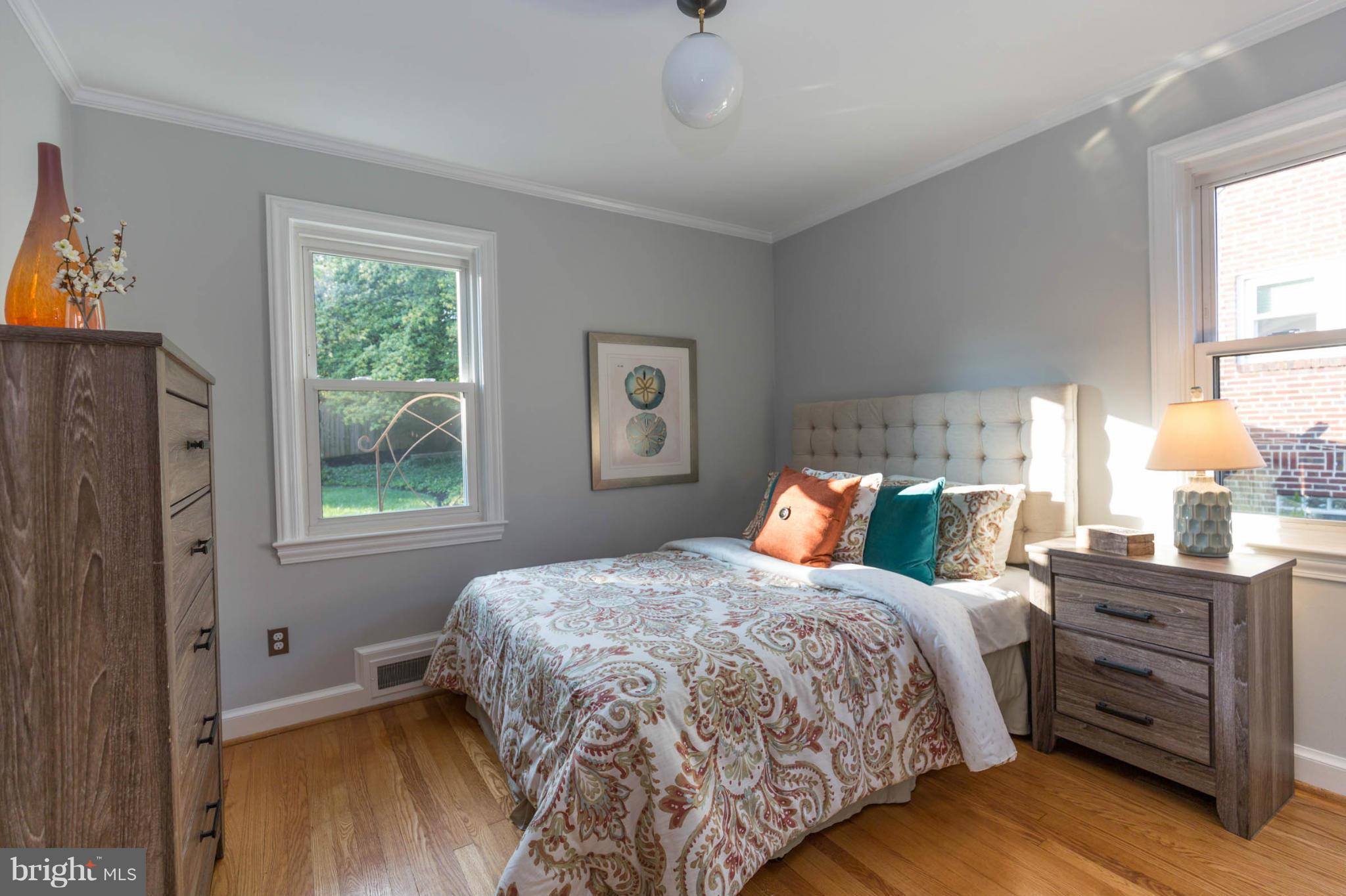 9937 Moss Avenue Silver Spring, MD 20901 - Photo 16 of 30 Bedroom