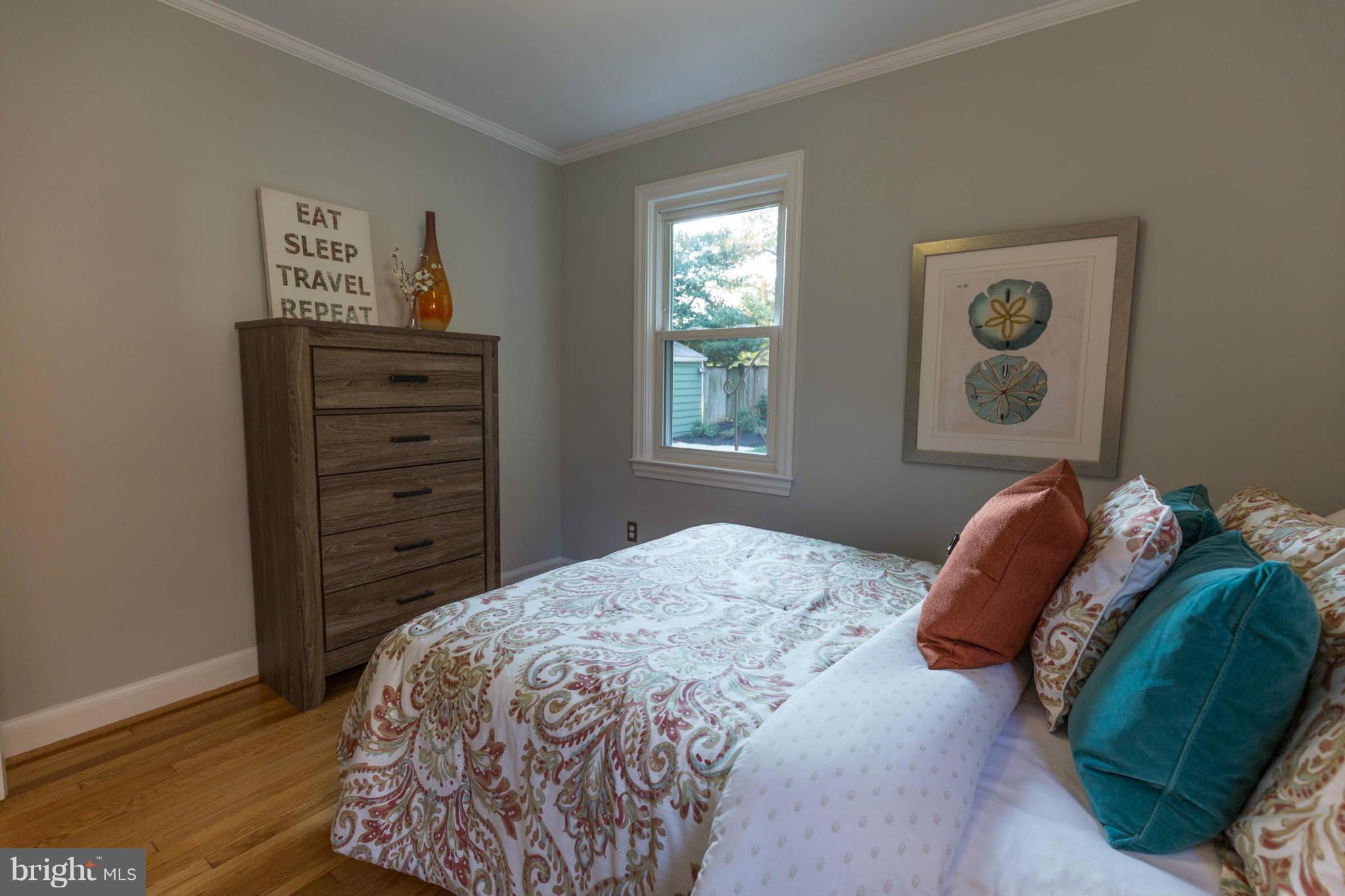 9937 Moss Avenue Silver Spring, MD 20901 - Photo 17 of 30 Bedroom