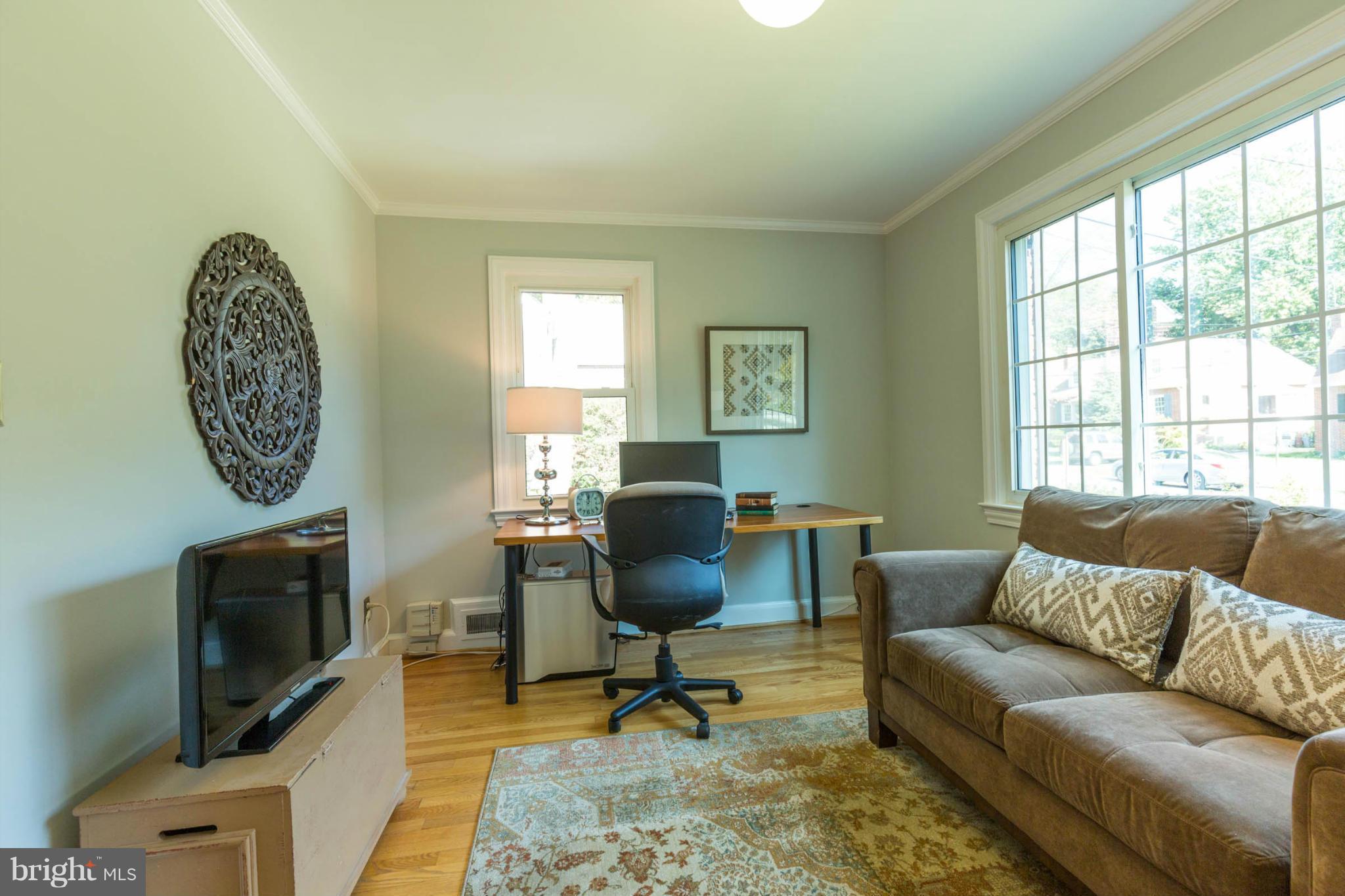 9937 Moss Avenue Silver Spring, MD 20901 - Photo 19 of 30 Bedroom