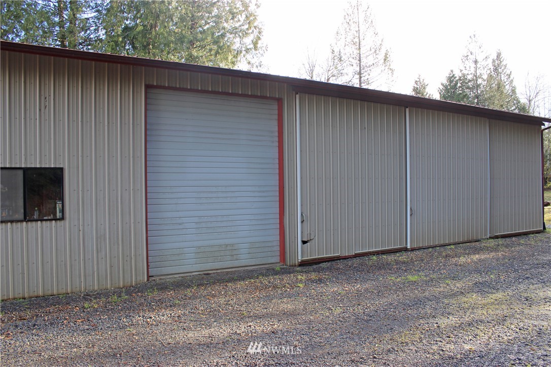 163 Cherrington Road Castle Rock, WA 98611 - Photo 2 of 25 Gallery Image 2