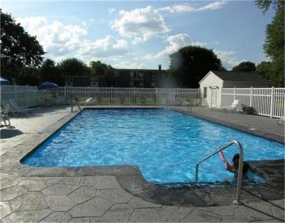 80 Damon Road, Unit 4305 Northampton, MA 01060 - Photo 9 of 12 Gallery Image 9