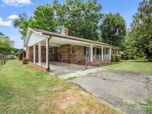 $255,000 | 501 Weaver Street, Cherryville, NC 28021
