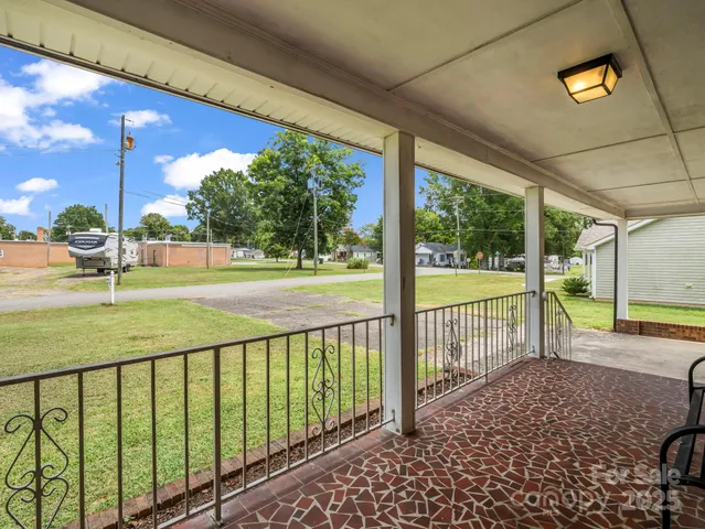 $255,000 | 501 Weaver Street, Cherryville, NC 28021