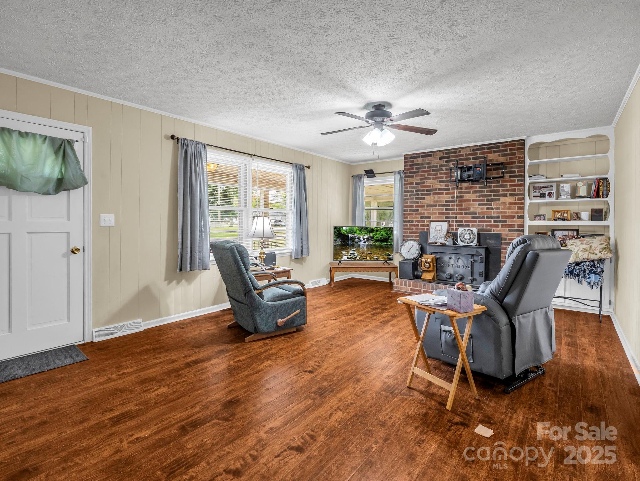 501 Weaver Street Cherryville, NC 28021 - Photo 5 of 30