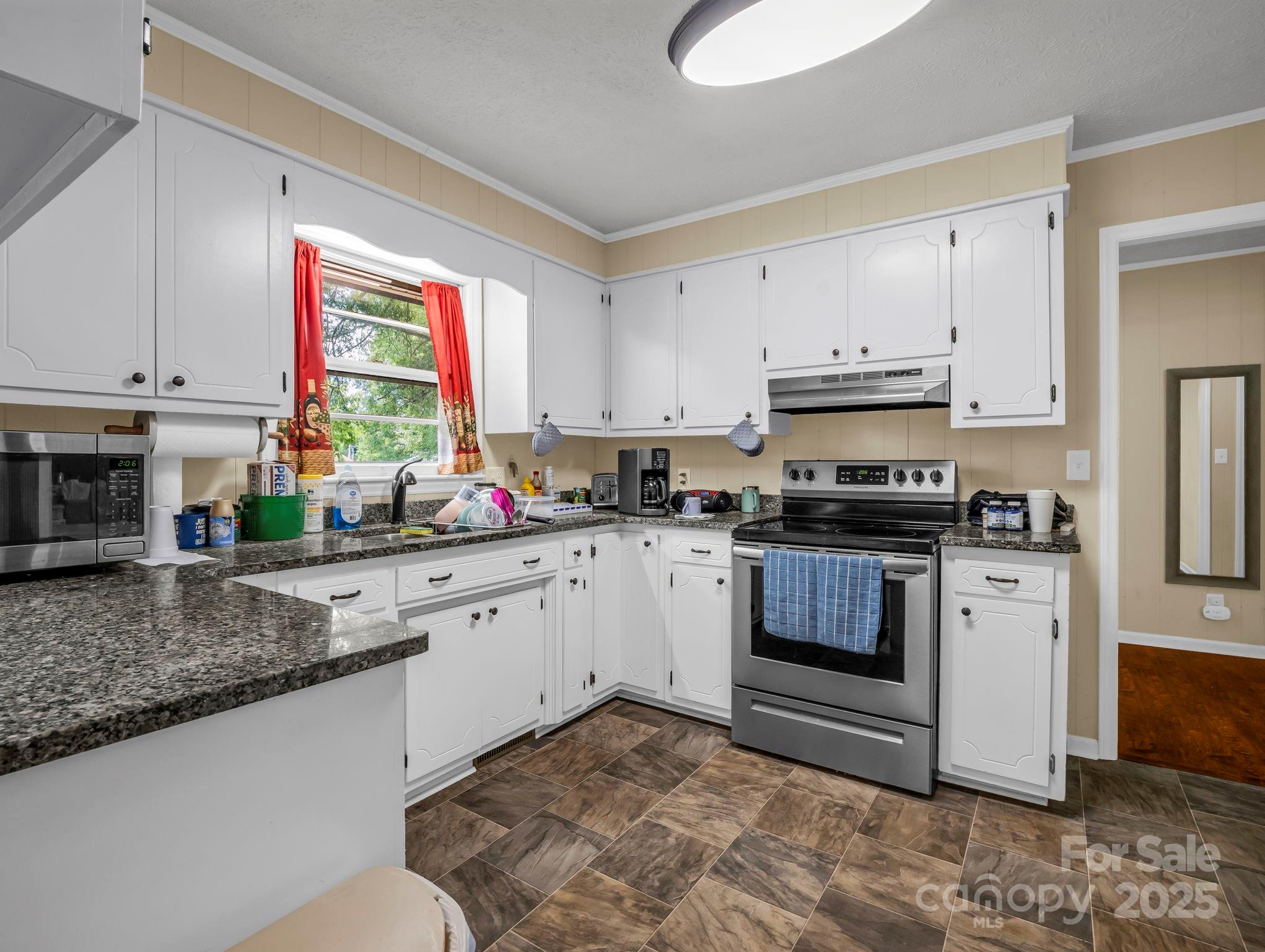 501 Weaver Street Cherryville, NC 28021 - Photo 8 of 30