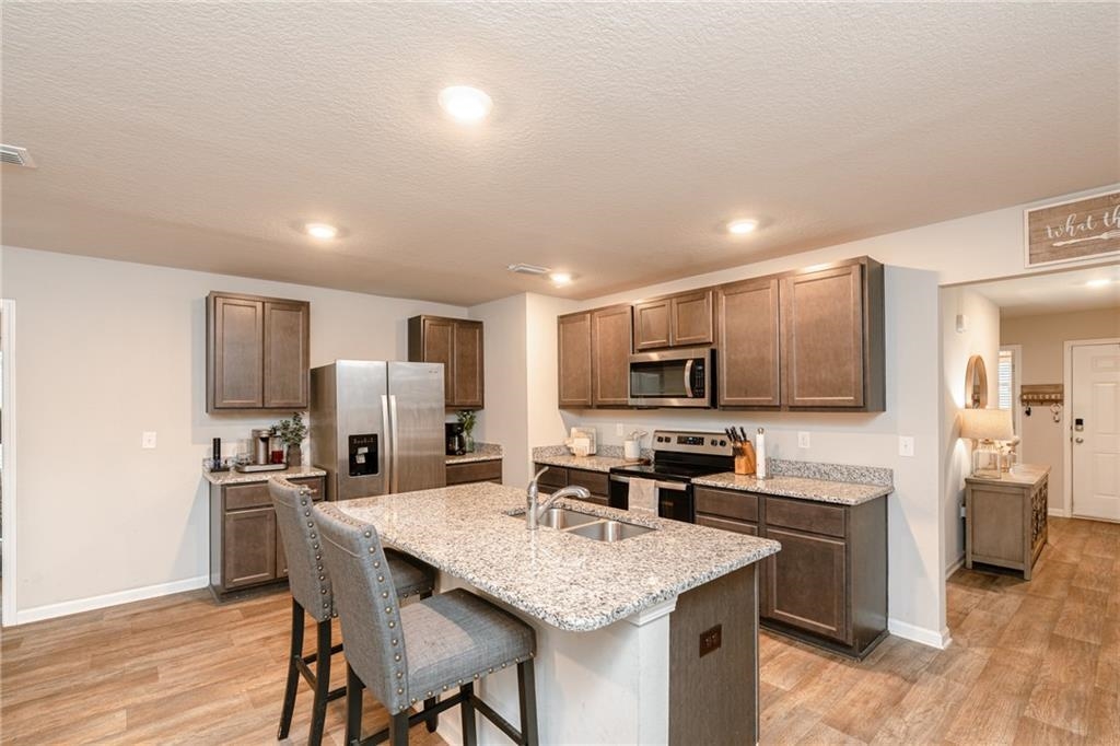 10162 Brodick Loop Daphne, AL 36527 - Photo 18 of 33 Kitchen