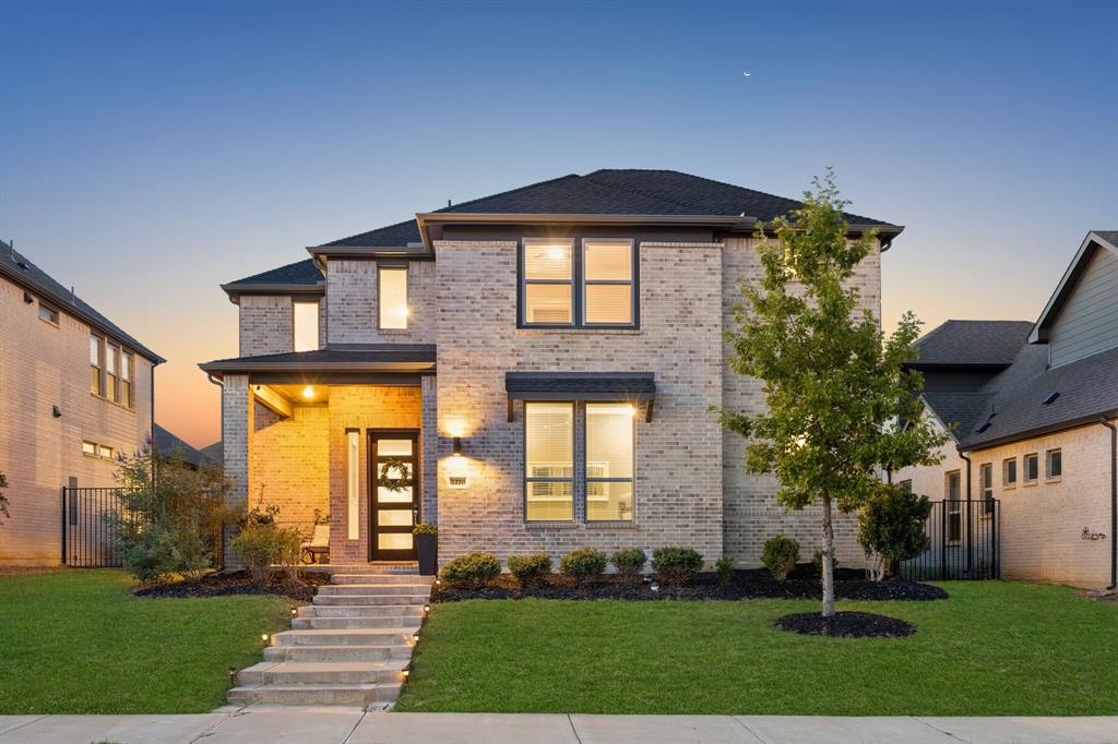 2270 English Ivy Road Frisco, TX 75033 - Photo 1 of 40 Gallery Image 1