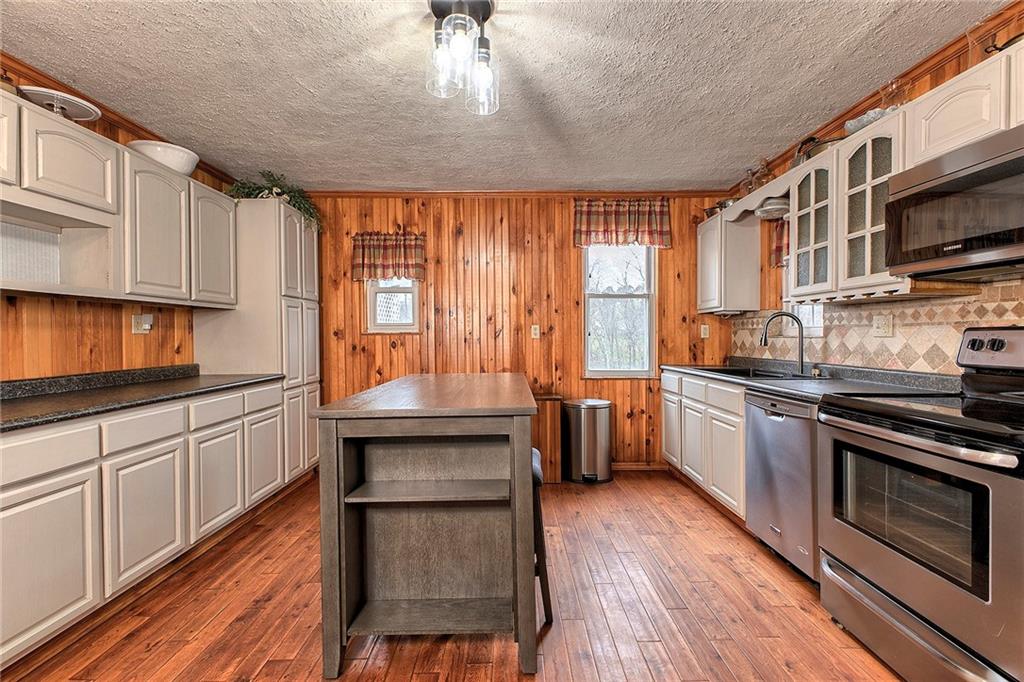 630 Broadford Road Connellsville, PA 15425 - Photo 13 of 37