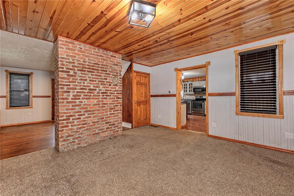 630 Broadford Road Connellsville, PA 15425 - Photo 5 of 37