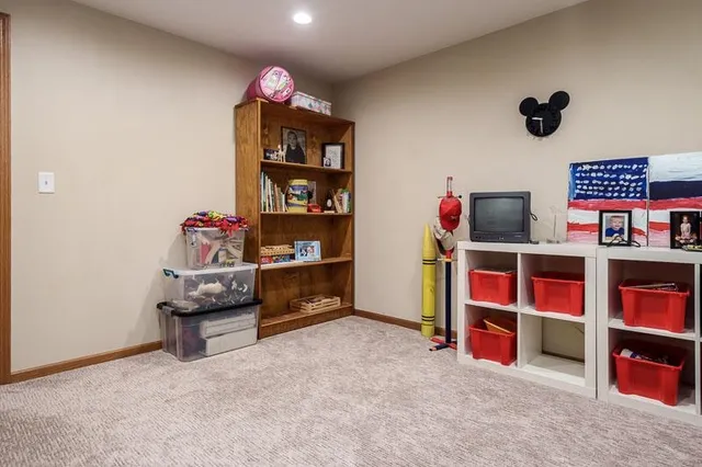 a view of a storage & utility room