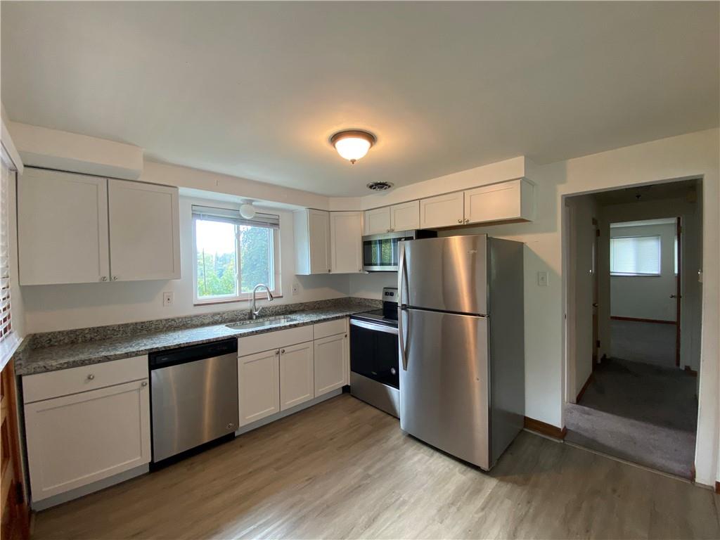 430 Jefferson Road Pittsburgh, PA 15235 - Photo 5 of 28 Gallery Image 5