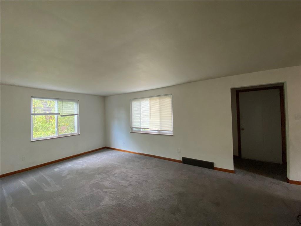430 Jefferson Road Pittsburgh, PA 15235 - Photo 9 of 28 Gallery Image 9