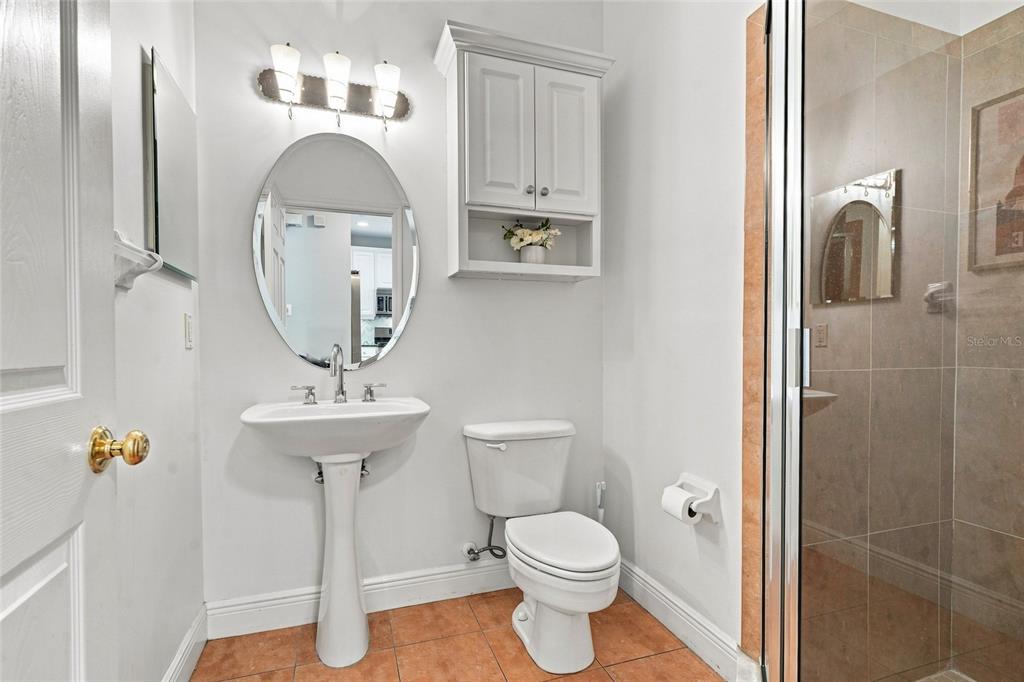 3315 West De Leon Street, Unit 18 Tampa, FL 33609 - Photo 13 of 49 Gallery Image 13
