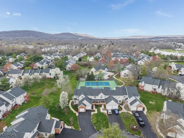 $519,900 | 268 Laurel Court, Whitehouse Station, NJ 08889