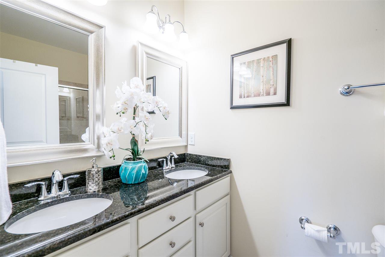 1649 Crafton Way Raleigh, NC 27607 - Photo 19 of 25
